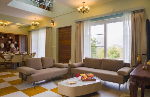 Bedla Villa | ELIVAAS Festiva Mansion - 3BHK with Pvt Pool, Garden & Scenic Views