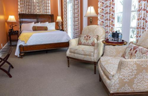 Historic Downtown Savannah Cama Y Desayuno | Eliza Thompson House, Historic Inns of Savannah Collection