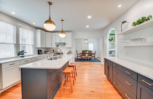 Elizabeth City Casa | Elizabeth City Home w/ Fire Pit < 1 Mi to Downtown