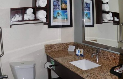 Elizabeth City Casa | Elizabeth City! Relax,Visit sites, Non stop Fun 11