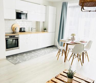 Kecskemet Apartamento | Elizabeth Garden Apartment