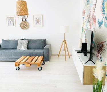 Kecskemet Apartamento | Elizabeth Garden Apartment