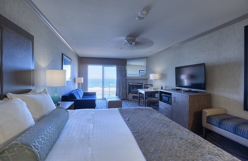 Newport Hotel | Elizabeth Oceanfront Suites, Ascend Hotel Collection