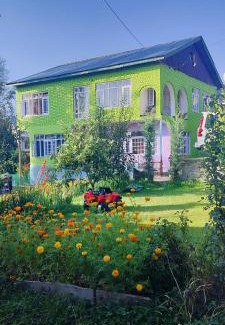 Srinagar Casa | Elizabeth paying guest house Tangmarg gulmarg