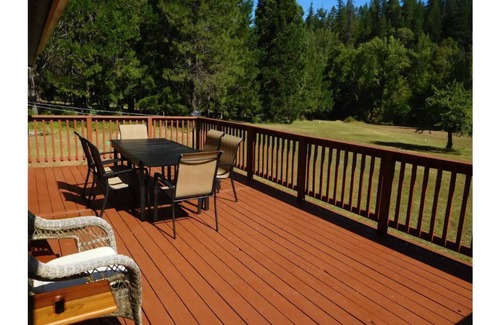 Happy Camp Casa | Elk Creek Ranch