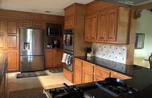 Bay Area Casa | ¡COTIZADA RECIENTEMENTE! Casa ELK en CC! 4Bd, 2 Bth.