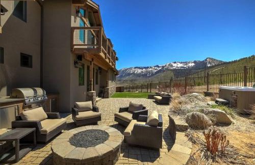 South Lake Tahoe Casa | Elk Point Paradise - AC - Hot Tub - Pool Table