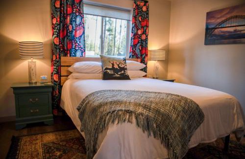 Coram Casa | Elk Street Retreat - Private Home near Glacier Park, Pet Friendly!