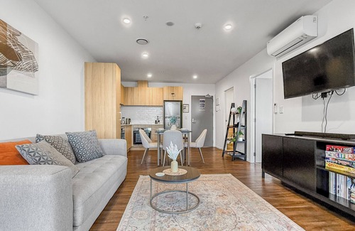 Greenlane - Ellerslie Apartamento | Ellerslie Sanctuary | Luxury Apt & Great Amenities
