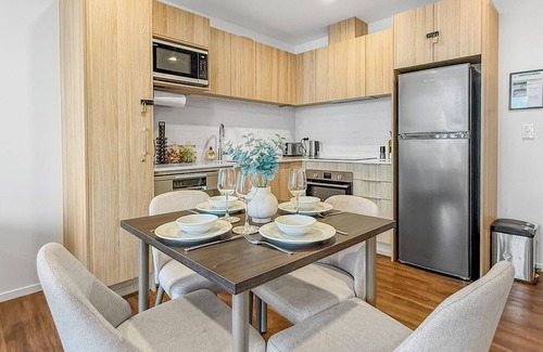 Greenlane - Ellerslie Apartamento | Ellerslie Sanctuary | Luxury Apt & Great Amenities