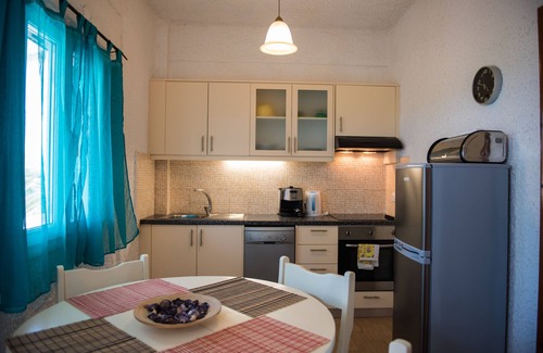 Almiros Beach Casa | Elli Beach Apartments and Studios