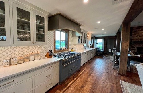 Columbus Otro | ELLINGER COUNTRY FARMHOUSE
