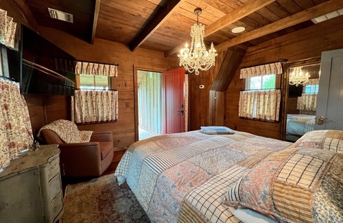Columbus Otro | ELLINGER COUNTRY FARMHOUSE