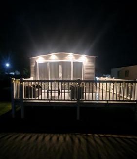 Dogdyke Casa | Ellis Retreats at Tattershall Lakes