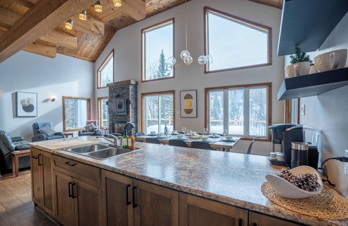 Saint Come Chalet De Esquí | Elliso : lake | ski | outdoor fire pit