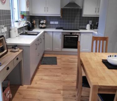 Cong Casa | Elm Cottage