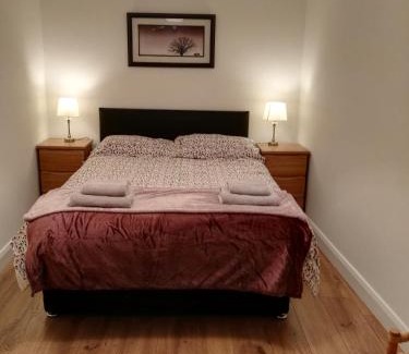 Cong Casa | Elm Cottage