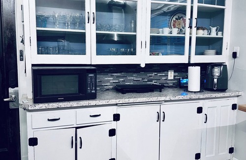 Buffalo Apartamento | Elmwood Village home