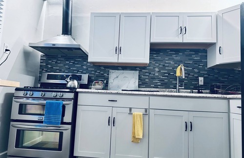 Buffalo Apartamento | Elmwood Village home