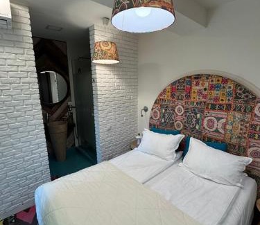 Old Town Hotel | Eloom Hotel