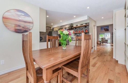 Elora Apartamento | Elora Grandeur: The Pinnacle Retreat"