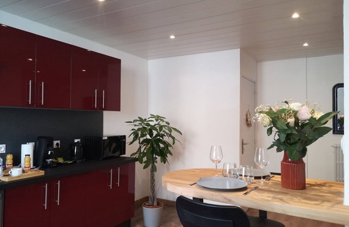 Saint-Quentin Apartamento | Apartamento-Romántico-Baño privado con hidromasaje-Vista a la Calle