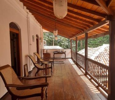 Udapalatha Cama Y Desayuno | Elpitiya Walauwa Heritage Home