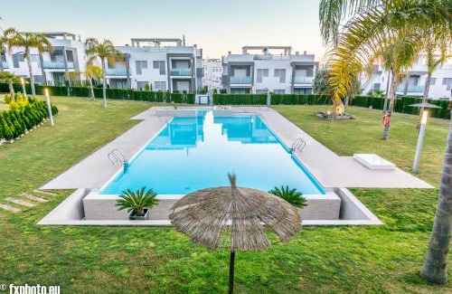 Los Altos Apartamento | ELuxuria Sunny Villa