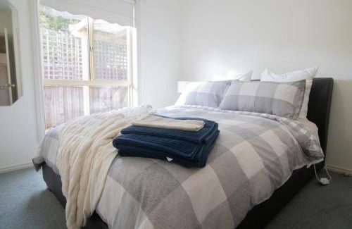 Ballarat East Casa | Elva On Victoria - 2-br Victorian Home Near Shops
