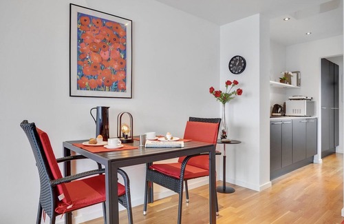 Syddjurs Kommune Apartamento | "Elvin" - 20m from the sea by Interhome