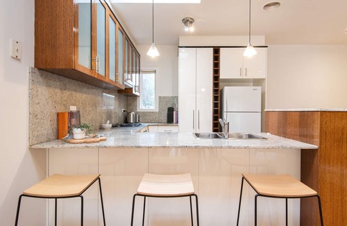 Elwood Casa | Elwood Sanctuary - walking distance to the beach