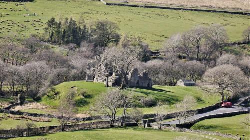 Outhgill Casa | Elysian Fields @ Ing Hill Lodge