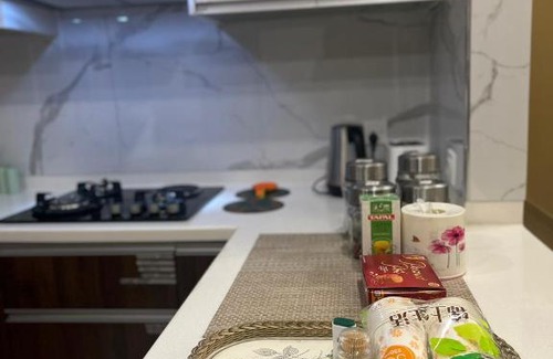 Blue Area Apartamento | Elysium Service Apartment 1203