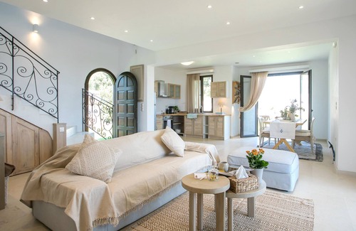 Afandou Villa | Emarmene Agritouristic holiday home at Rhodes island nature