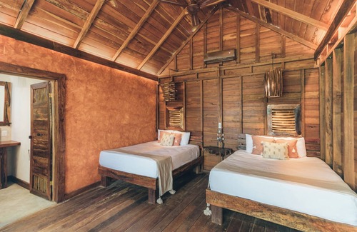 Huay-Pix Hotel | Embajada Universal By La Eufemia Group