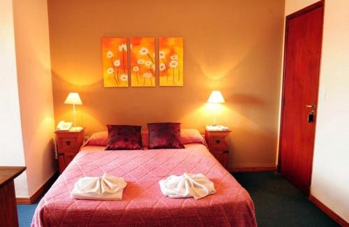 Villa Carlos Paz Hotel | Embajador Hotel