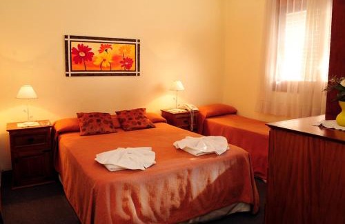 Villa Carlos Paz Hotel | Embajador Hotel