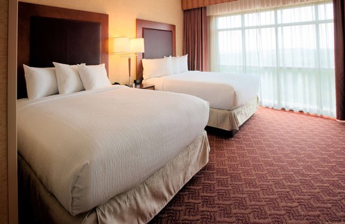 Concord Complejo | Embassy Suites by Hilton Charlotte Concord Golf Resort & Spa