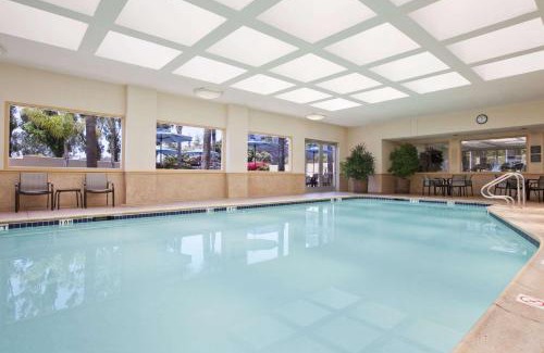 University City Hotel | Embassy Suites by Hilton San Diego La Jolla