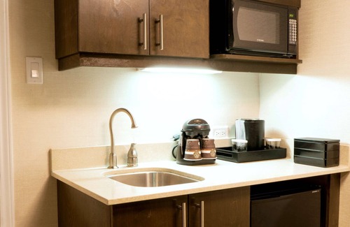 South Side Hotel | Embassy Suites Corpus Christi