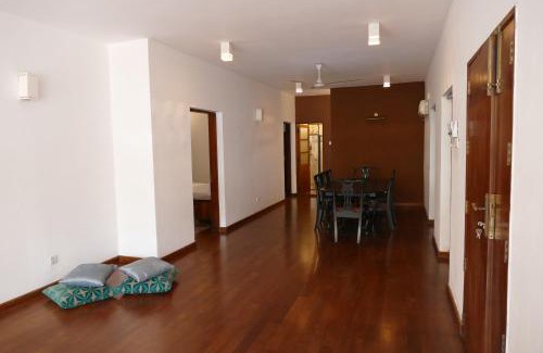 Kurunduwatta Apartamento | Embassy Suites