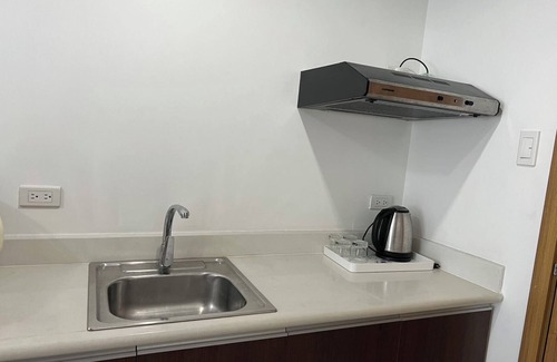 669 Ermita Apartamento | Embassy Waves Retreat