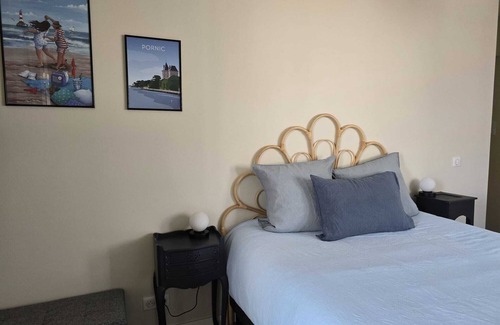 Pornic Cama Y Desayuno | Habitaciones 'Embruns' con terraza privada, jardín privado y Wi-Fi