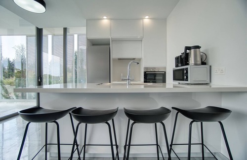 Universal Apartamento | Emerald 102 2 BED - Dos Habitaciones Piso, Capacidad 4
