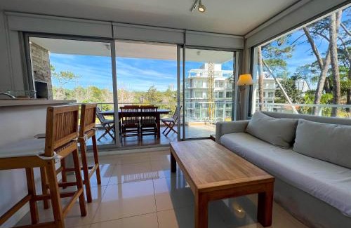 Punta del Este Apartamento | Emerald Apartments - Parrillero exclusivo