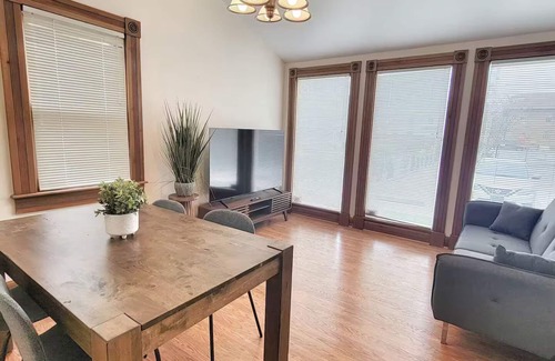 Old Northside Apartamento | Emerald Brick Home Downtown Indy