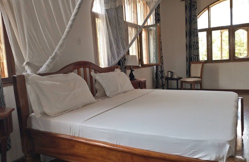 Kunduchi Casa | Emerald House