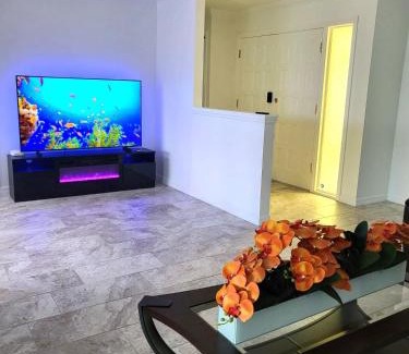Bradenton Casa | Emerald House