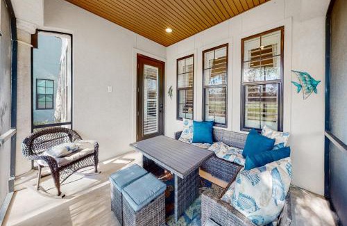 Villa Lago Casa | Emerald Isle at Villa Lago