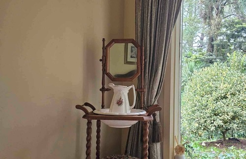 Emerald Casa | Emerald Kookaburra Hideaway